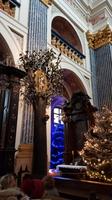Die heilige Linde in der Wallfahrtskirche