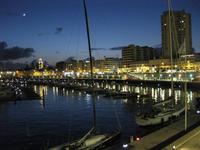 Abend in Ponta Delgada &ndash; &copy; Annette Zocher (Eberhardt TRAVEL)