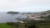 Der Hafen von Horta von oben &ndash; &copy; Julia Kies (Eberhardt TRAVEL)