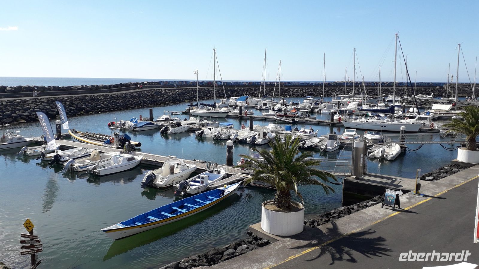 Der Hafen von Villa do Campo &ndash; &copy; Julia Kies (Eberhardt TRAVEL)