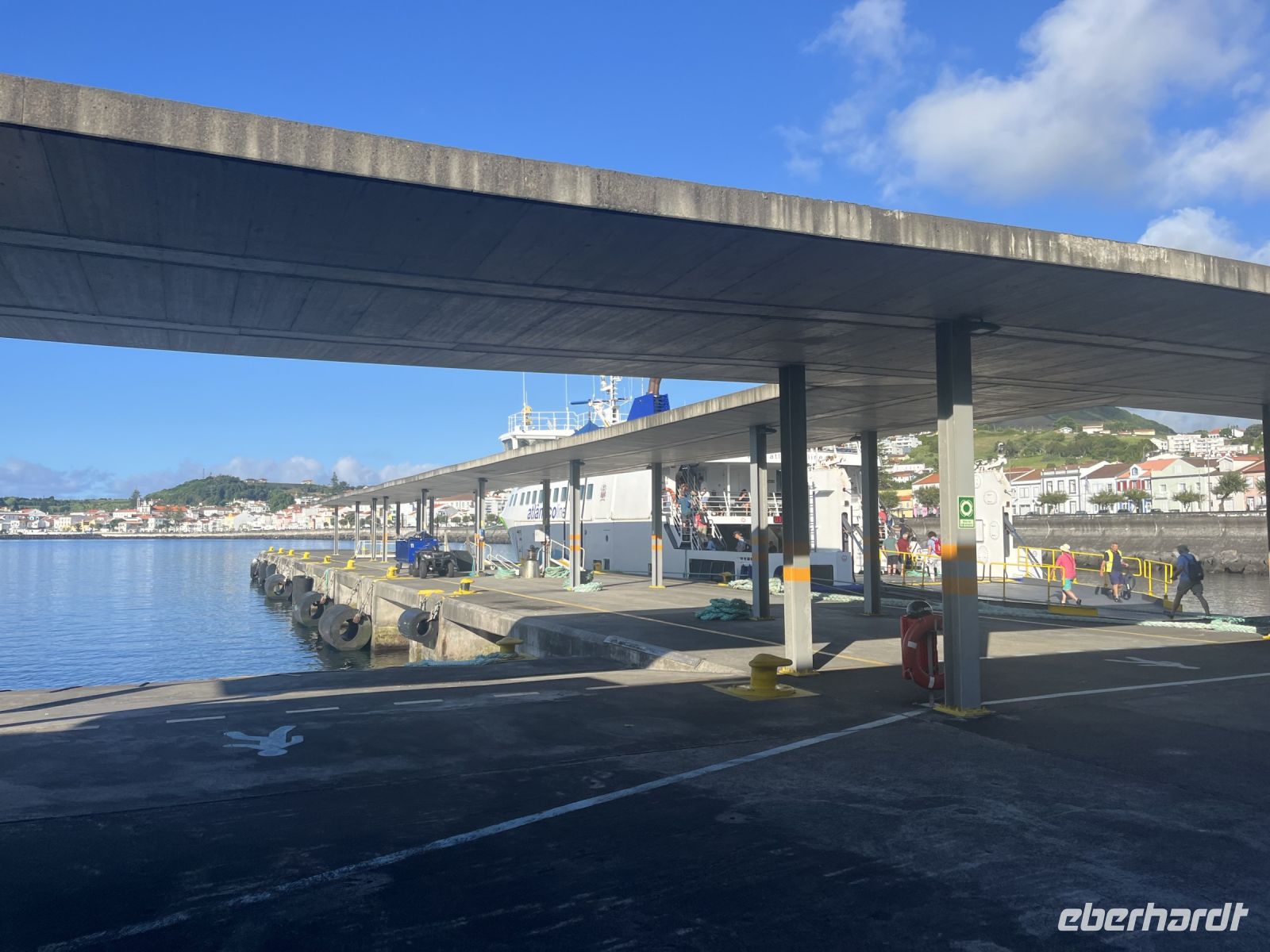 Fährterminal von Horta &ndash; &copy; Valentin Meyer-Plath (Eberhardt TRAVEL)