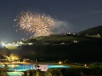 Abschlussfeuerwerk der Festwoche in Angra &ndash; &copy; Katrin Jähne (Eberhardt TRAVEL)