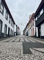 Pflasterstraße - Praia da Vitória - Azoren - Portugal.jpeg &ndash; &copy; Manuel González Urrutia (Eberhardt TRAVEL)