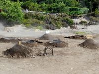 Cozidos garen bei 90 Grad in der heißen Vulkanerde