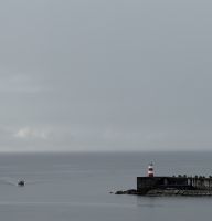 Leuchtturm und Boot - Ponta Delgada - Portugal.jpeg &ndash; &copy; Manuel González Urrutia (Eberhardt TRAVEL)