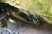 Terceira: Algar do Carvao &ndash; &copy; Isabel Braksiek (Eberhardt TRAVEL)