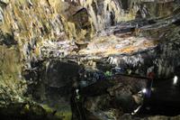Terceira: Algar do Carvao &ndash; &copy; Isabel Braksiek (Eberhardt TRAVEL)