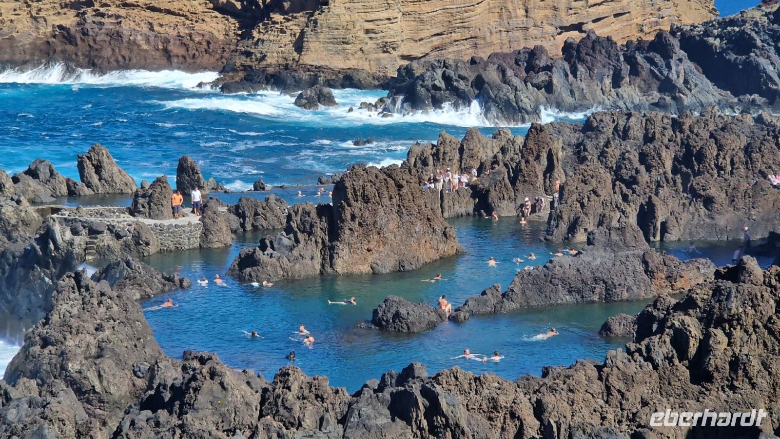 6-11_Freibad _Porto Moniz.jpg &ndash; &copy; Wolf-Rüdiger Meyer (Eberhardt TRAVEL)