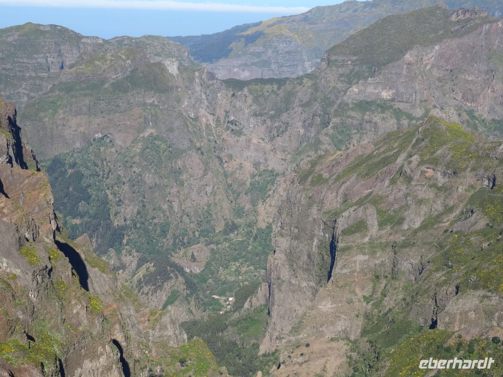 Pico do Ariero - Blick ins Nonnental &ndash; &copy; Hans-Joachim Trutz (Eberhardt TRAVEL)