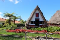 Traditionelles Häuschen in Santana &ndash; &copy; Marianne Förster (Eberhardt TRAVEL)