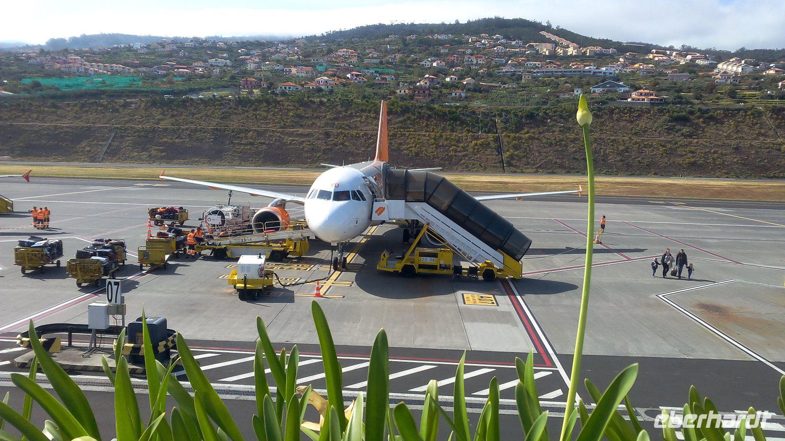 Flughafen Funchal,der Urlaub geht zu Ende &ndash; &copy; Gisela Gerlach (Eberhardt TRAVEL)