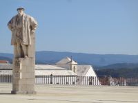 Universität Coimbra, Denkmal König Joao III. &ndash; &copy; Barbara Mihut (Eberhardt TRAVEL)
