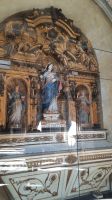 Singlereise Portugal - Statue der schwangeren Jungfrau Maria im Inneren der Kathedrale von Porto &ndash; &copy; Franziska Bergmann (Eberhardt TRAVEL)