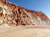 auch hier werden fluviatile und äolische exogene Erosionsprozesse ersichtllich.jpg &ndash; &copy; Patrick Erdmann (Eberhardt TRAVEL)