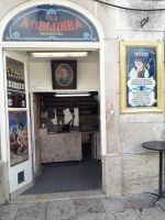 Lissabon - Ginjinhabar &ndash; &copy; Wolfgang Balling (Eberhardt TRAVEL)
