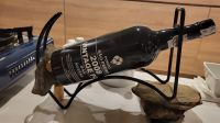 Flusskreuzfahrt Douro - traditionelle Öffnung eines Vintage Portwein &ndash; &copy; Franziska Bergmann (Eberhardt TRAVEL)