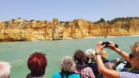 Singlereise Algarve / Portugal - King Kong während der Bootsfahrt entlang der Küste &ndash; &copy; Franziska Bergmann (Eberhardt TRAVEL)