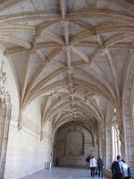 Lissabon - Wandelgang im Mosteiro dos Jeronimos &ndash; &copy; Annette Zocher (Eberhardt TRAVEL)