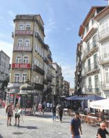 Gasse in Porto &ndash; &copy; Simone Willner (Eberhardt TRAVEL)