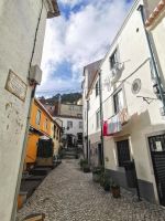 Gasse in Sintra &ndash; &copy; Simone Willner (Eberhardt TRAVEL)