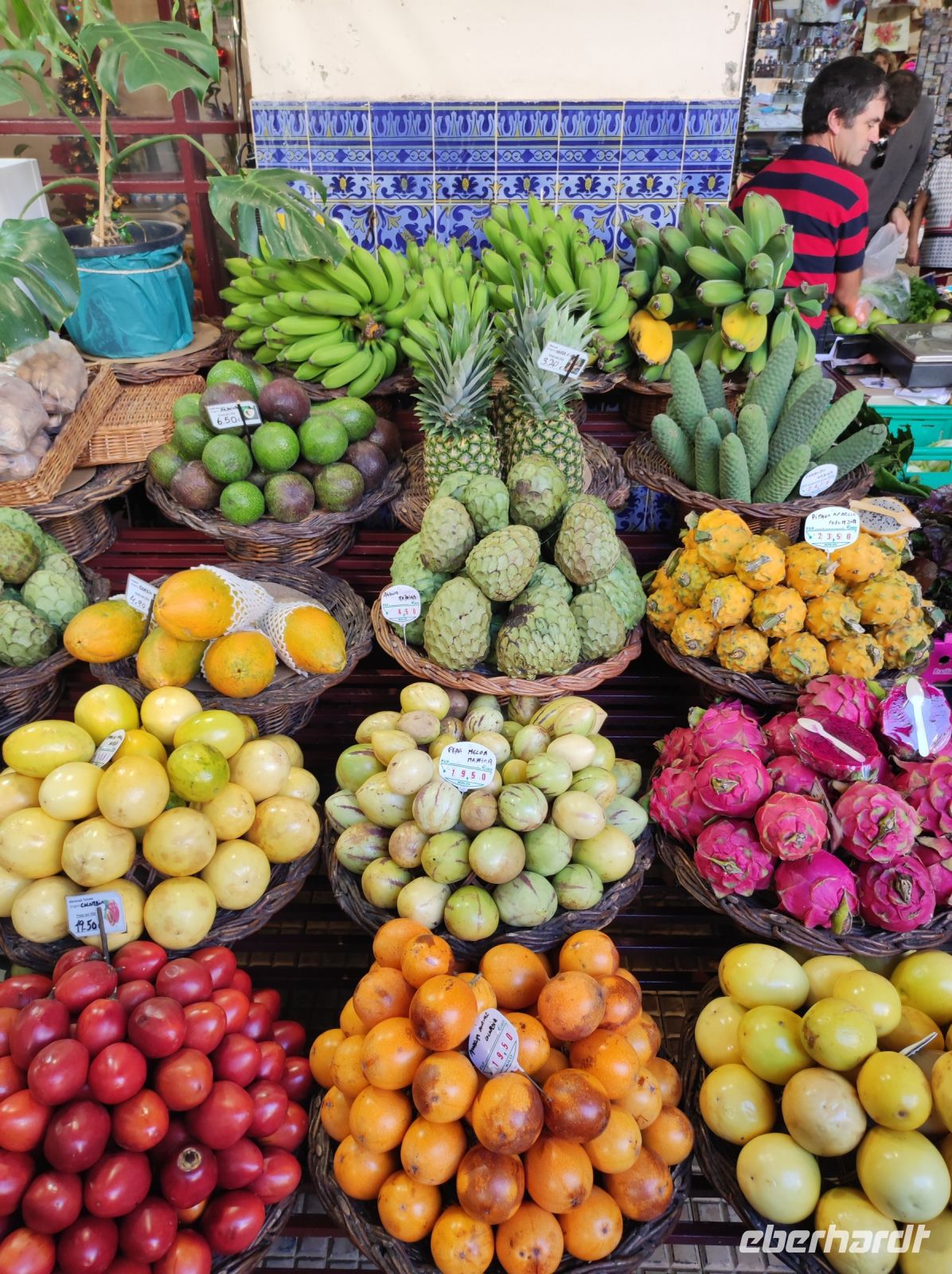Exotische Früchte auf dem Markt von Funchal, Madeira &ndash; &copy; Sten Bernhardt (Eberhardt TRAVEL)