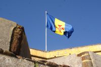 42 Flagge Madeiras &ndash; &copy; Susanne Schirmann (Eberhardt TRAVEL)