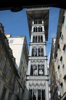 Gusseiserner Aufzug in Lissabon - Elevador de Santa Justa &ndash; &copy; Kristin Weigel (Eberhardt TRAVEL)