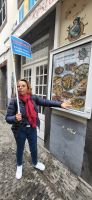 06 Fatima erklärt die einheimischen Spezialitäten &ndash; &copy; Susanne Schirmann (Eberhardt TRAVEL)