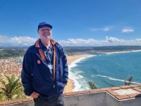 RL mit Blick auf Nazare &ndash; &copy; Marcus Hasselhorst (Eberhardt TRAVEL)