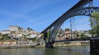 Douro-Kreuzfahrt mit Lissabon // Altstadt von Porto und Ponte Dom Luís I &ndash; &copy; Franziska Bergmann (Eberhardt TRAVEL)