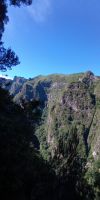 Tag 7 Panoramablick auf die Berge der Levada do Verde  &ndash; &copy; Robert Kramer (Eberhardt TRAVEL)