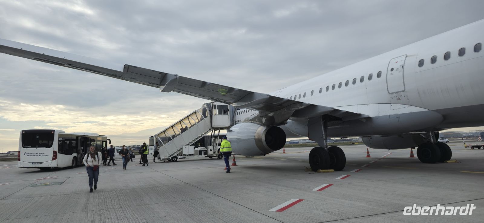 20241024 123128Flug nach Faro nach mehrfachem Wechsel des Flugzeugs.... &ndash; &copy; Marlies Thrum (Eberhardt TRAVEL)