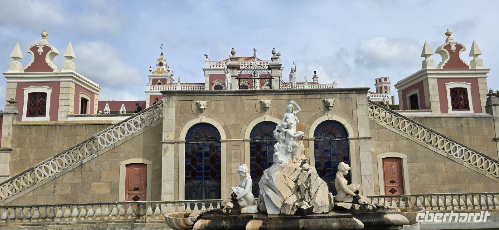  Palacio do Visconde de Estoi (Palast des Grafen von Estoi)  &ndash; &copy; Marlies Thrum (Eberhardt TRAVEL)