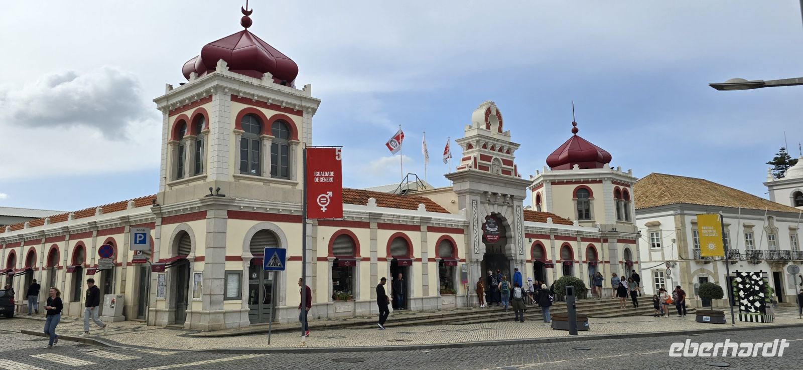 Markthalle  Loule &ndash; &copy; Marlies Thrum (Eberhardt TRAVEL)