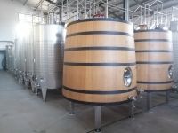 Führung duch die Produktionsanlage Vicentino Küstenweine &ndash; &copy; Andrey Kulikov (Eberhardt TRAVEL)