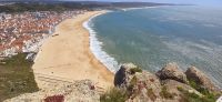 Blick von Sitio auf Nazare (2) &ndash; &copy; Marcus Hasselhorst (Eberhardt TRAVEL)