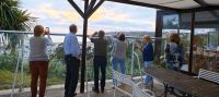 Eberhardtgäste auf Sonnenuntergangsafari &ndash; &copy; Britta Martini-Miles (Eberhardt TRAVEL)