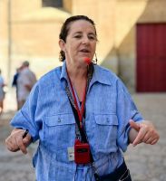 Mabel zeigt uns Salamanca &ndash; &copy; Simone Willner (Eberhardt TRAVEL)
