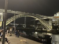 Porto bei Nacht (2) &ndash; &copy; Thomas Krupp (Eberhardt TRAVEL)