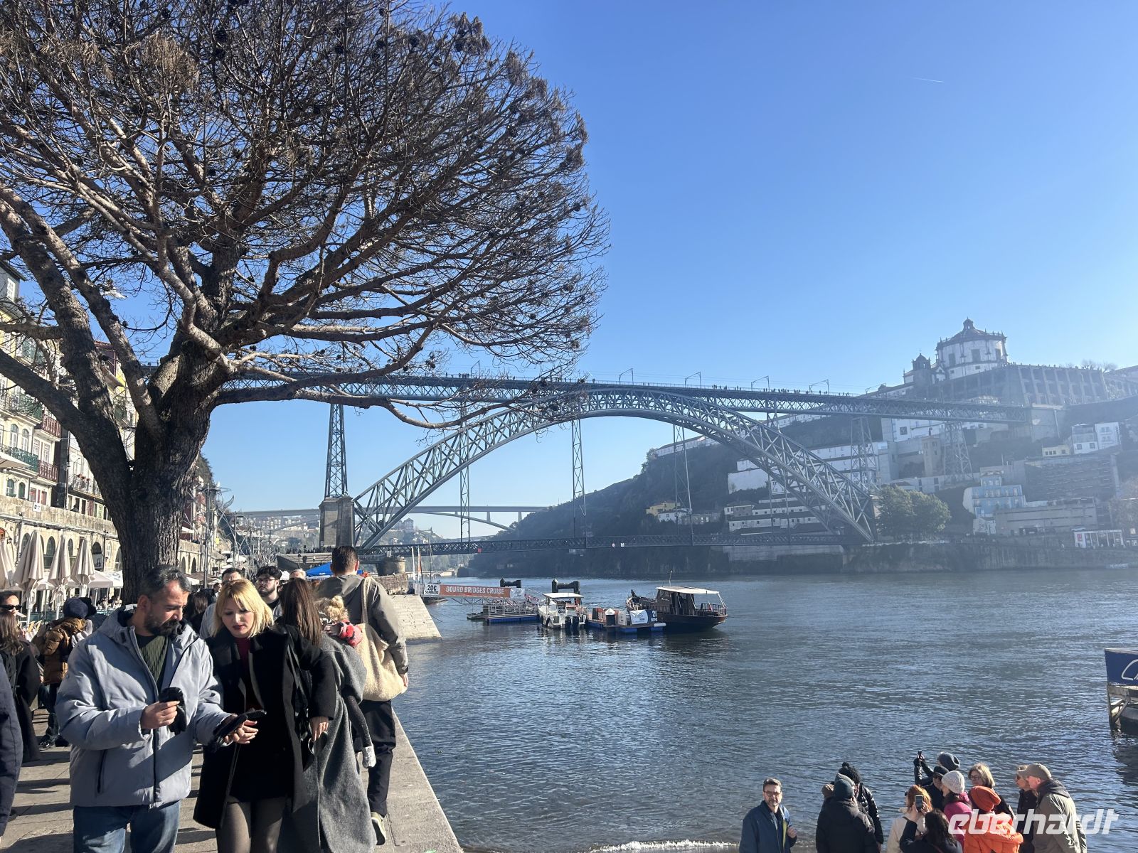 Sicht auf die stählerne Brücke Ponte Luis  &ndash; &copy; Carola Gastmeier (Eberhardt TRAVEL)