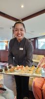 unsere Kellnerin Babita aus Nepal &ndash; &copy; Ria Heilmann (Eberhardt TRAVEL)