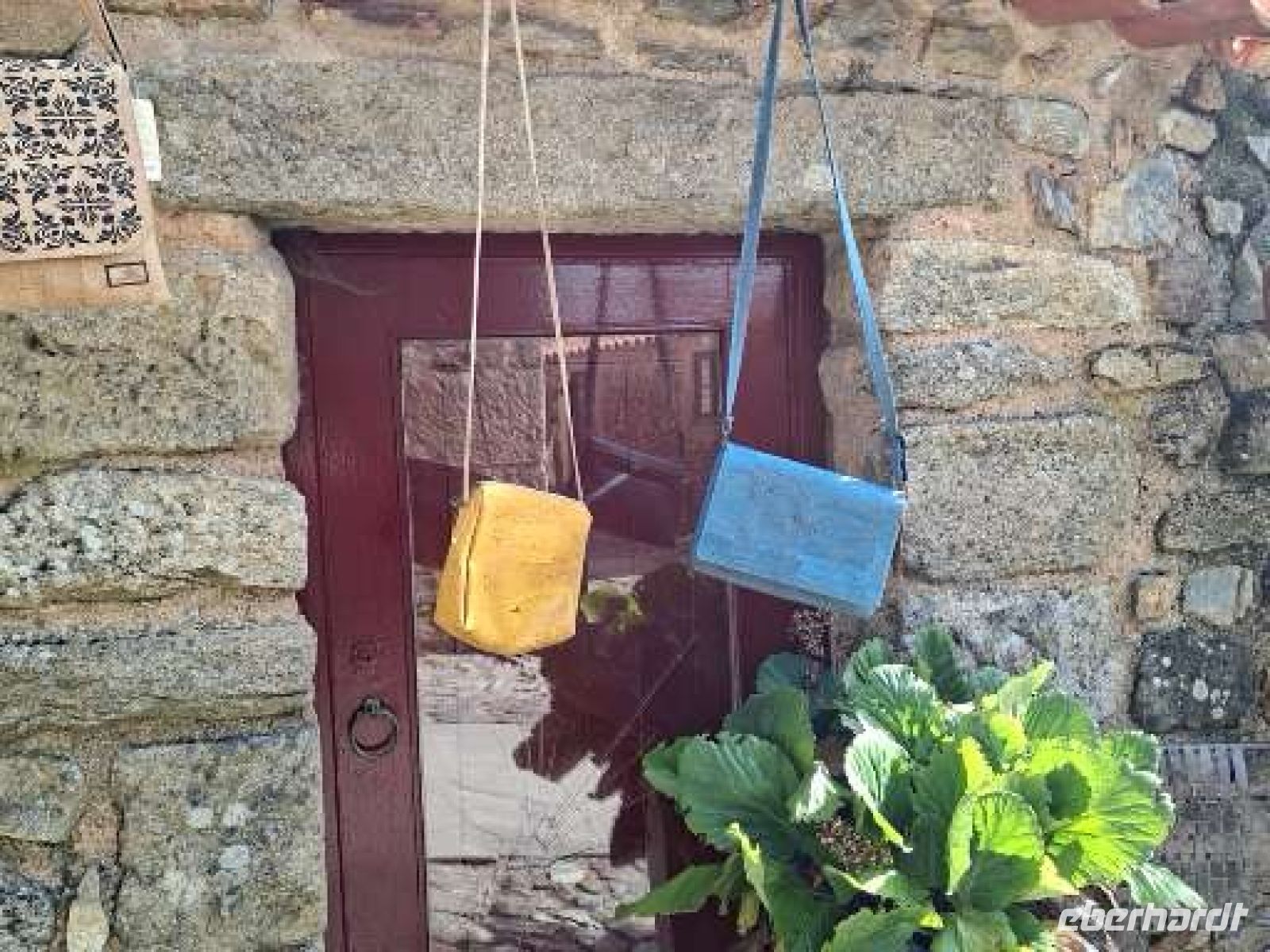 Korktaschen &ndash; &copy; Ute Solf (Eberhardt TRAVEL)