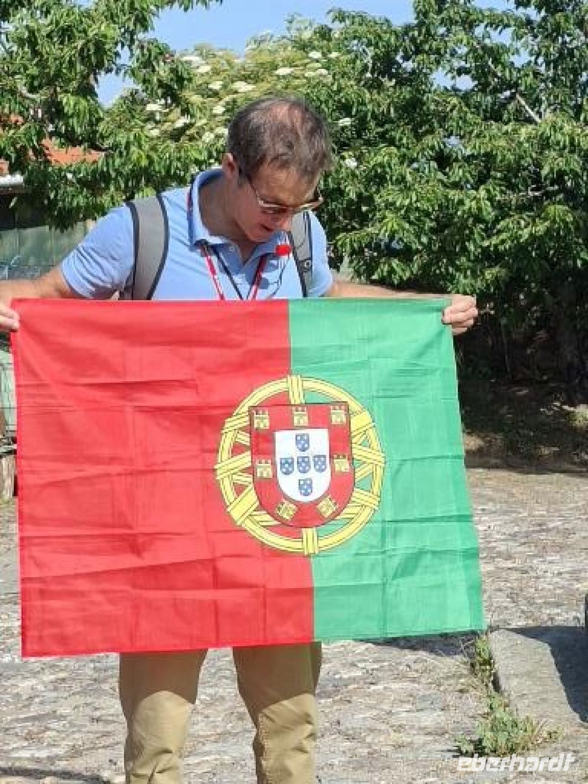 die portugiesische Flagge &ndash; &copy; Ute Solf (Eberhardt TRAVEL)