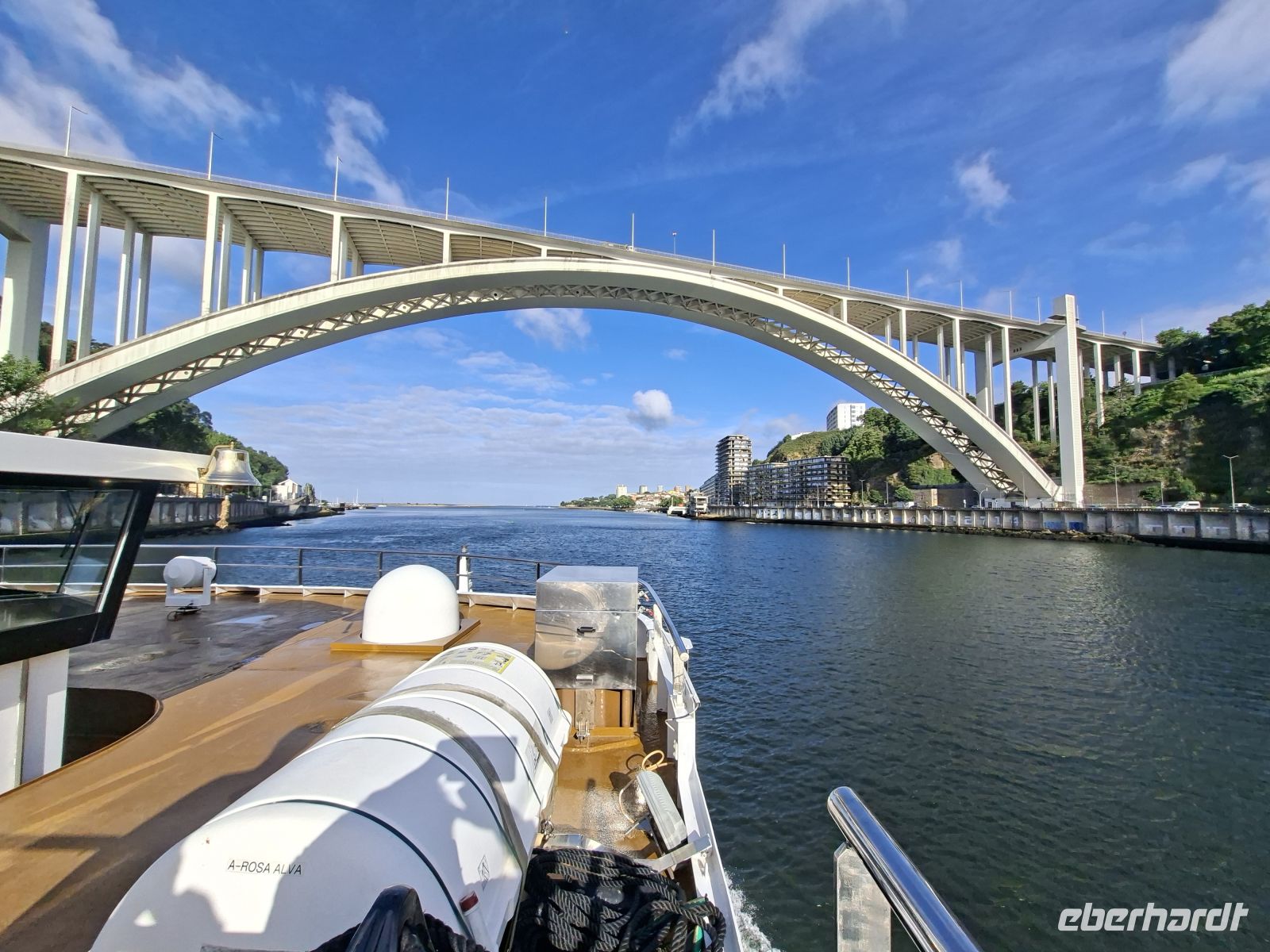 Brückendurchfahrt &ndash; &copy; Ute Solf (Eberhardt TRAVEL)