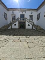 Innenhof des Palastes mit Besucherzugang