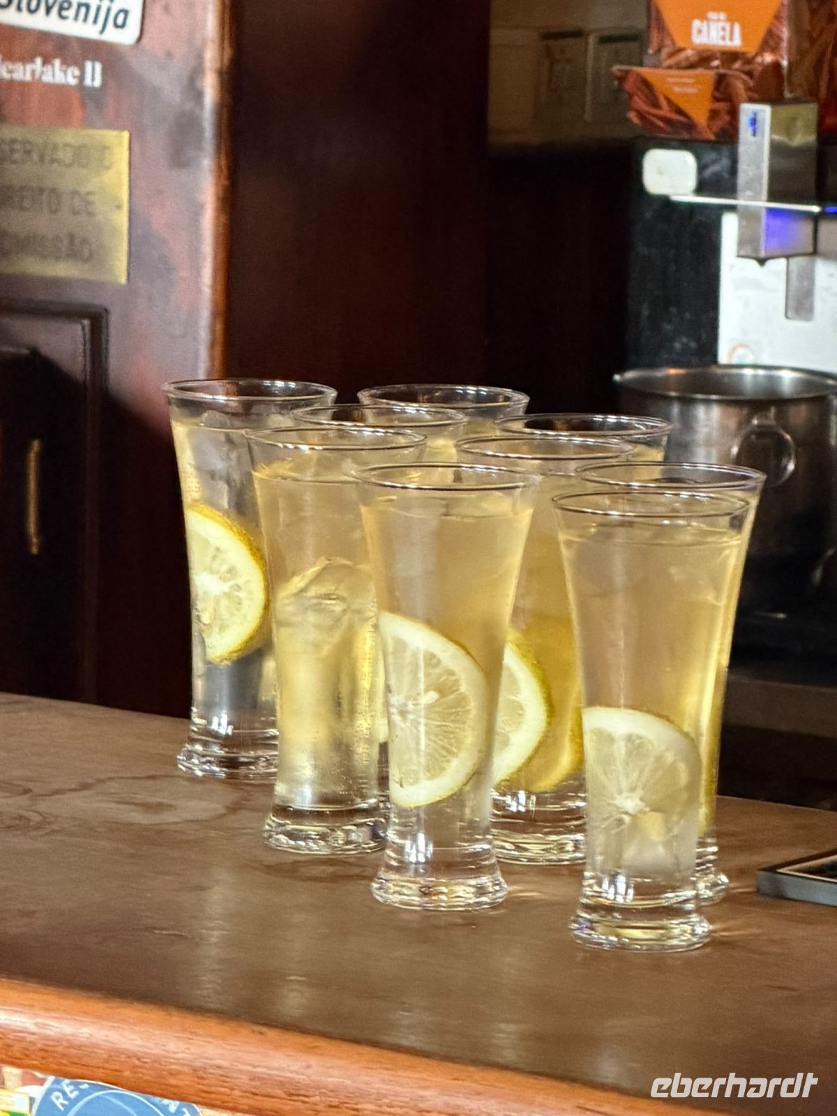 Berühmter Gin Tonic im Peter´s Cafe Sport &ndash; &copy; Kathrin Becker (Eberhardt TRAVEL)
