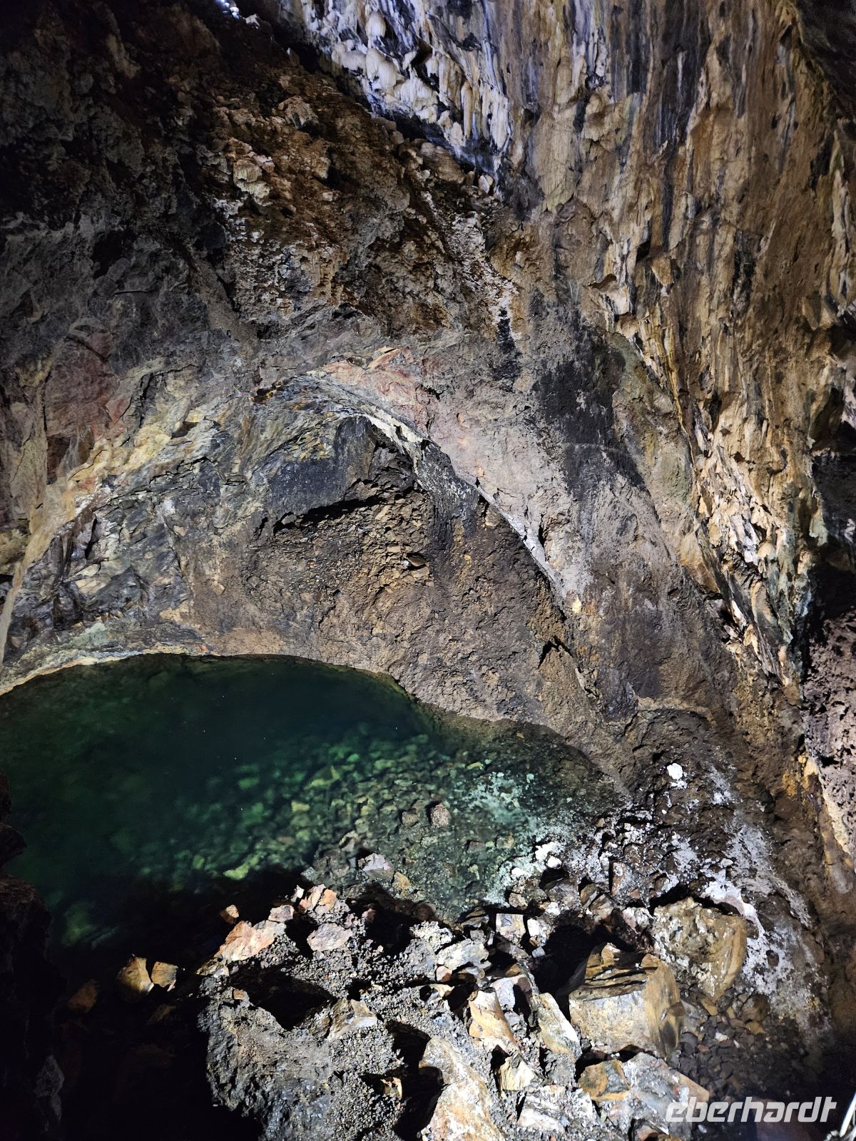 Lavahöhle Algar do Carvao &ndash; &copy; Kathrin Becker (Eberhardt TRAVEL)