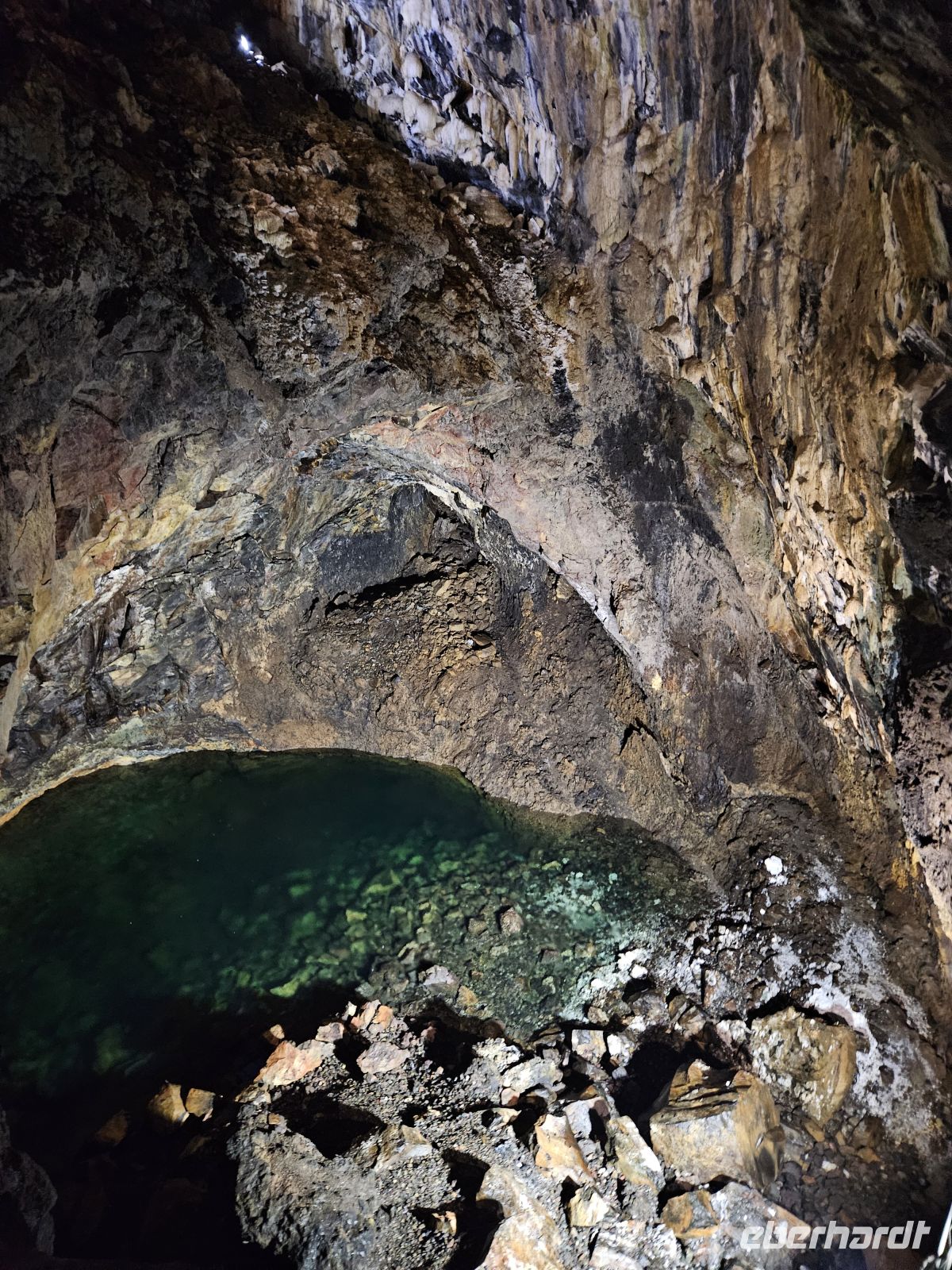 Lavahöhle Algar do Carvao &ndash; &copy; Kathrin Becker (Eberhardt TRAVEL)