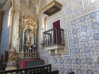 Alte Universität Coimbra, Kirche: Kanzel und Azulejos &ndash; &copy; Heike Heinen (Eberhardt TRAVEL)
