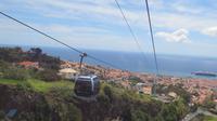 127_Funchal-in der Seilbahn nach Monte &ndash; &copy; Nadine Schulz (Eberhardt TRAVEL)